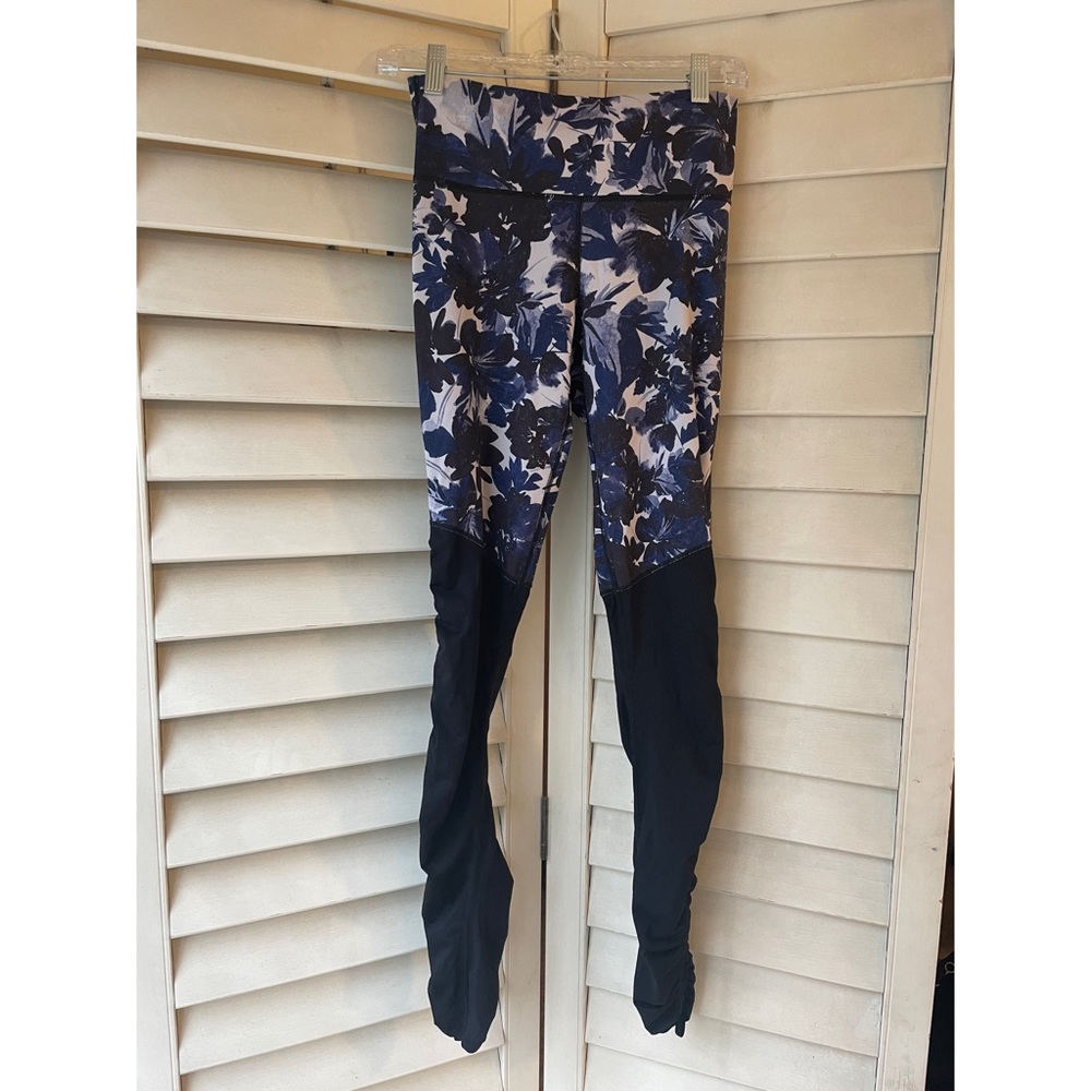 Fabletics High Waisted Workout Leggings